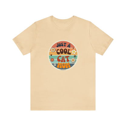 T-shirt-Just a Cool Cat Mom Shirt-Retro Style