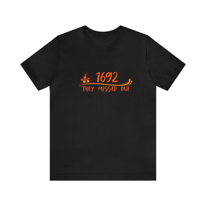 Halloween Cotton T-shirt - 1692 They Missed One with a Cat