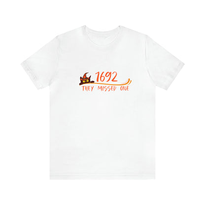 Halloween Cotton T-shirt - 1692 They Missed One with a Cat