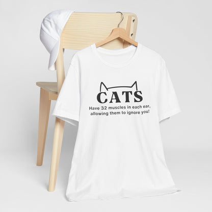 Funny T-Shirt For Cat Lovers - Cat With 32 Ear Muscles