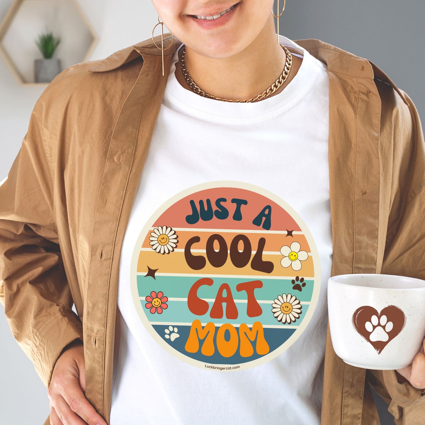 Cool Cat Mom Shirt-Gift for Cat Moms-cat mom gifts-retro shirt for cat lovers-cat mother gift-cat mum tshirt-cat mom tee