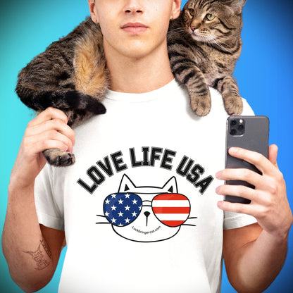 Show your love for America and cats with our premium quality "Love, Life, USA" shirt! Perfect for the US election season and 4th of July to celebrate Independence Day. 💙💖 This tshirt also makes a great gift for cat lovers, cat moms, and cat dads. ✨🐈🎁 🔸 100% soft cotton